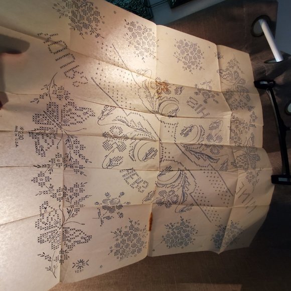 950s Vogart Uncut #230 Vintage Embroidery Motif - Picture 4 of 7